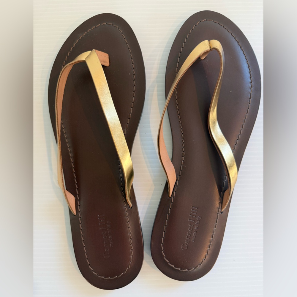 GARNET HILL Gold Sandals
